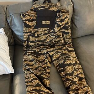 Burton Camo Bib